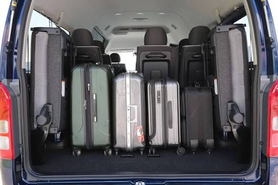 丰田海狮车内空间照片 1